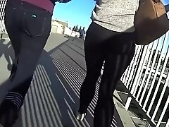 Yummy college girl ass in leggings jiggles while walking