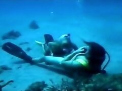 Sex Underwater 6