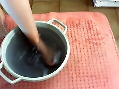 Very Dirty Feet For Nicoletta So Dirty That She Washes Them In A Basin. Do You Want To Spy On Her?